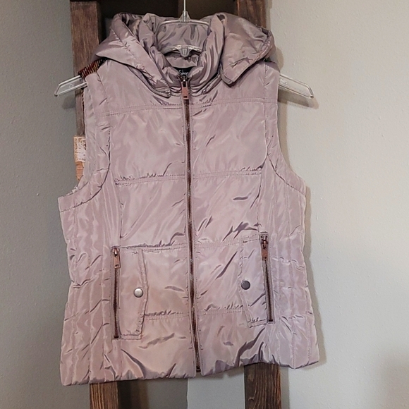 CoffeeShop Jackets & Blazers - CoffeeShop New York Puffer Vest size small